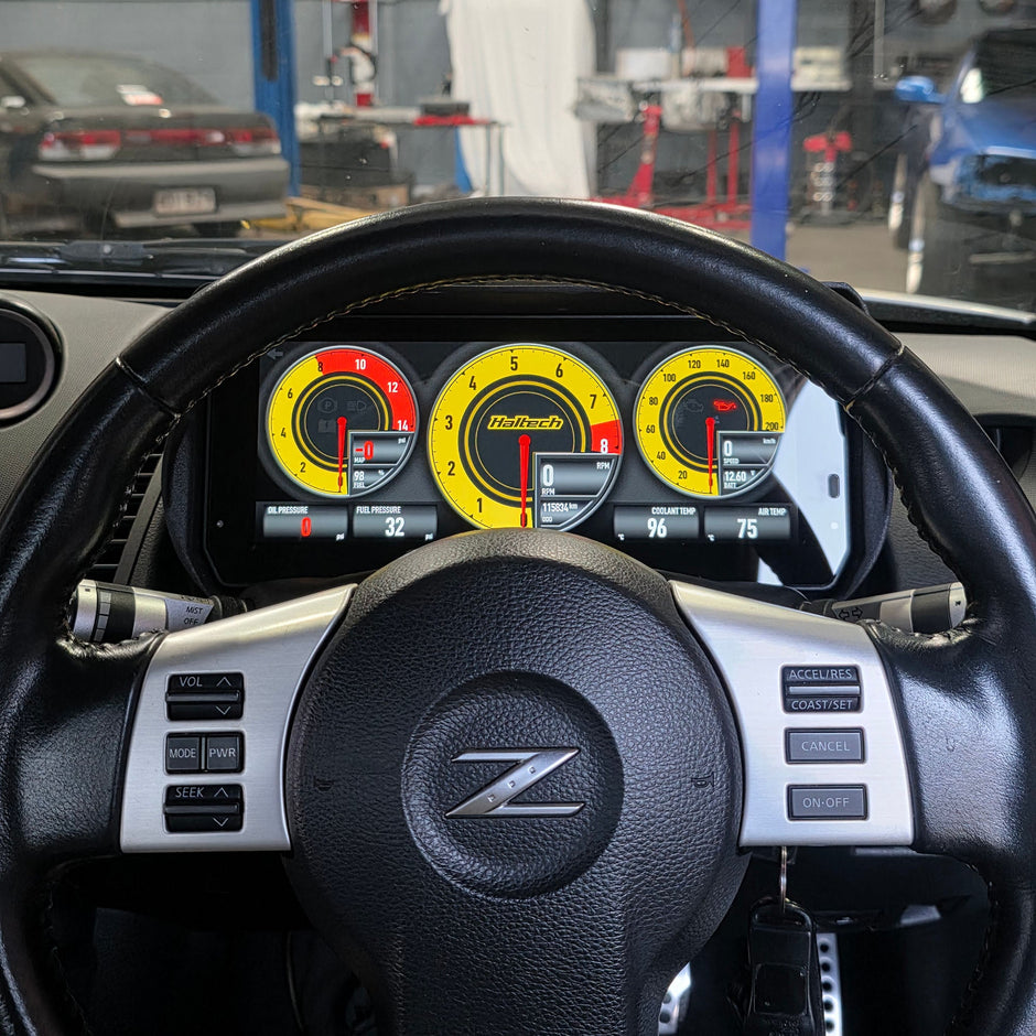 Mako Nissan 350Z / Z33 Dash Mount - MAKO-350Z - view 4