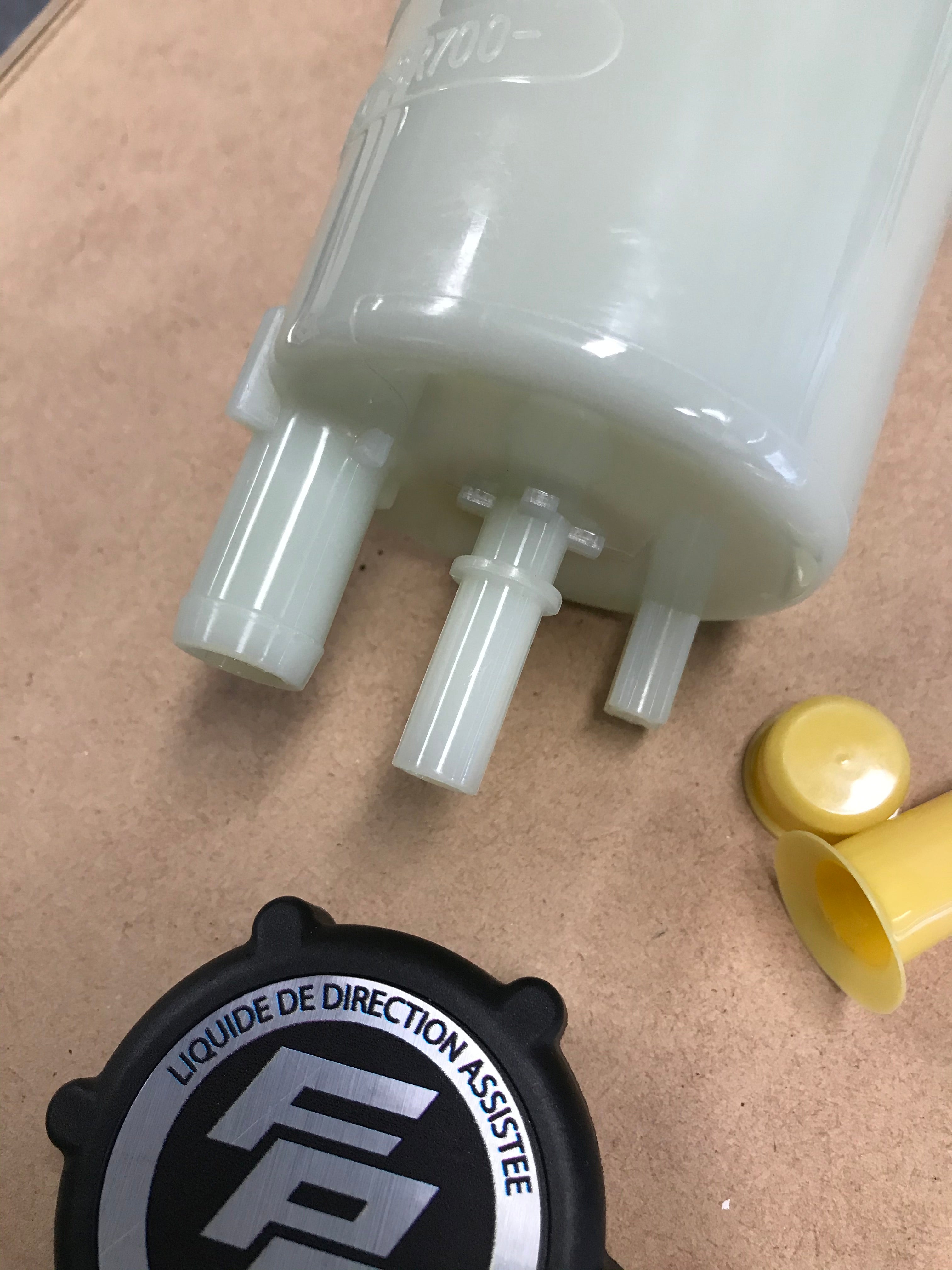 FPG - Power Steering Reservoir and Bracket Nissan Skyline R Chassis - FPG-099