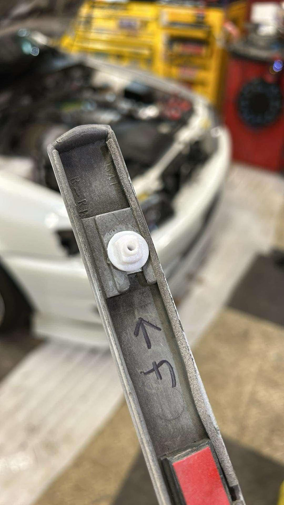 Boost Factory - JZX TOUER V JZX100 Lower Door Trim Replacement Clip set Early Model  - 75392-22150 / 75392-22160