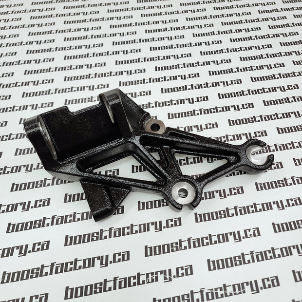 Genuine Nissan RB26DETT R33 & R34 GTR Power Steering Pump Bracket, 11940-24U00