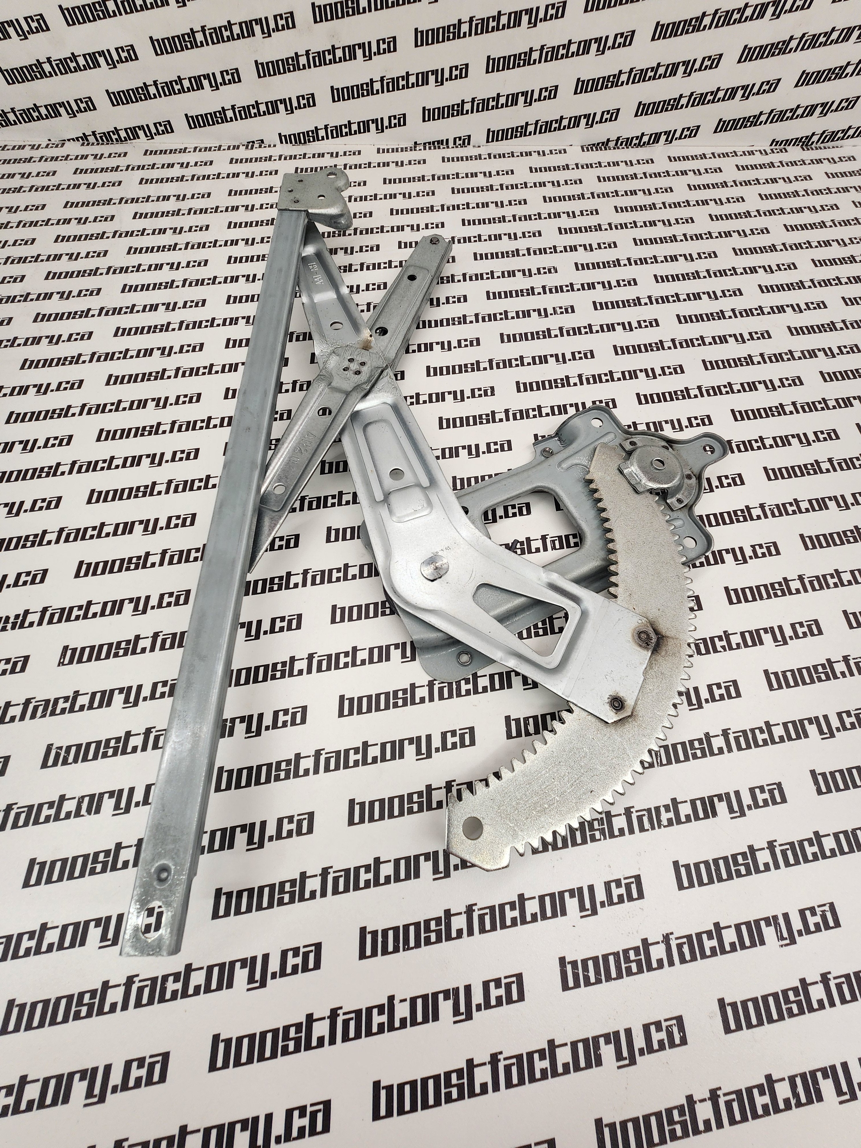 Genuine Nissan Silvia S15 Window Regulator Left and Right 80720-85F21 / 80721-85F21