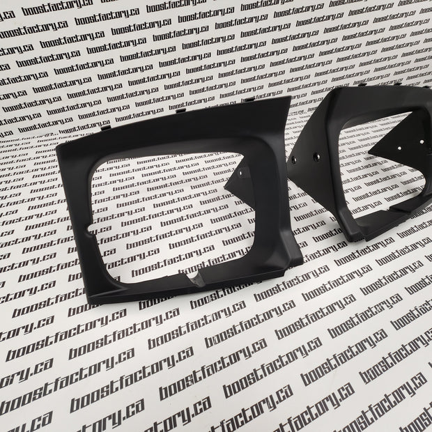 Genuine Nissan S13 240SX / 180SX Pop Up Headlight Cover Trim - 26095-40F00 / 26045-40F00