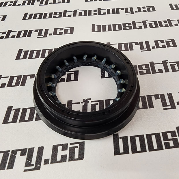 Genuine Nissan - Front Transfer Case Output Seal ALL AWD RB26/25/20 Engines - 33216-CG01A
