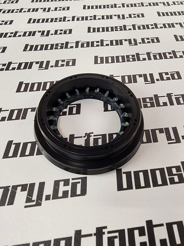 Genuine Nissan - Front Transfer Case Output Seal ALL AWD RB26/25/20 Engines - 33216-CG01A