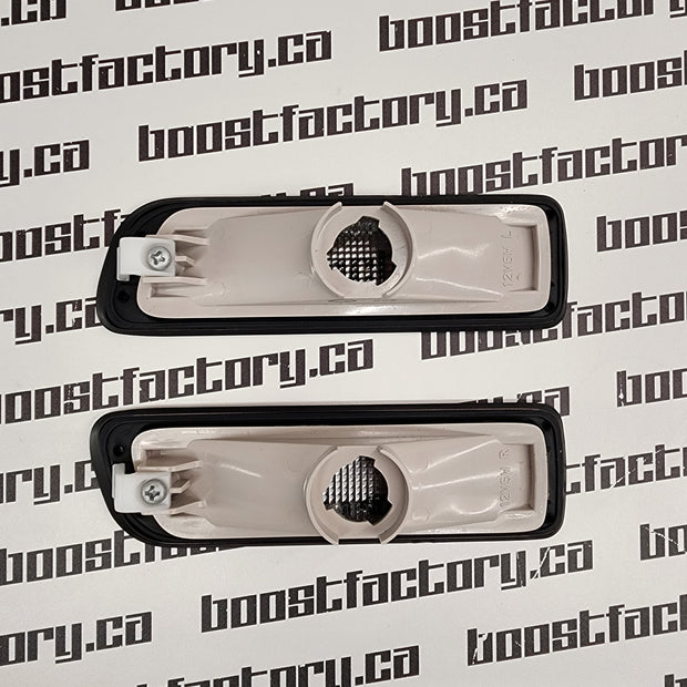 Nismo Clear Side Indicator Set R33 GTST - 26100-RN590