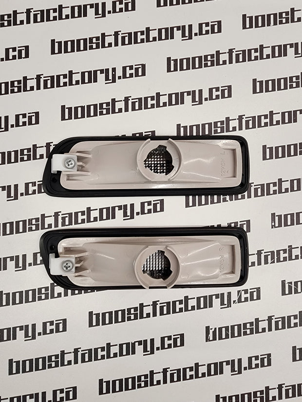 Nismo Clear Side Indicator Set R33 GTST - 26100-RN590