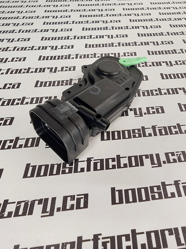 Genuine Nissan R34 Sedan 4S Auto Front Door Lock Actuator - 80553-AA000 / 80552-AA300