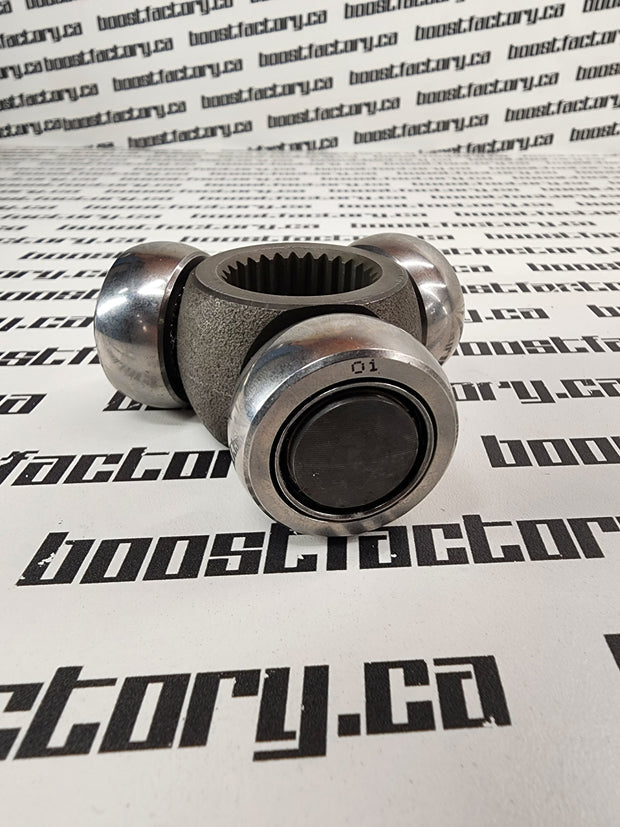 Nissan Skyline R34 GTR Front Passenger Side CV Axle Spider Joint Bearing.