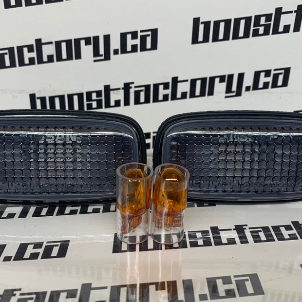Nismo Smoked Side Indicator Set 08/2000 + R34 & S15 26100-RNS51