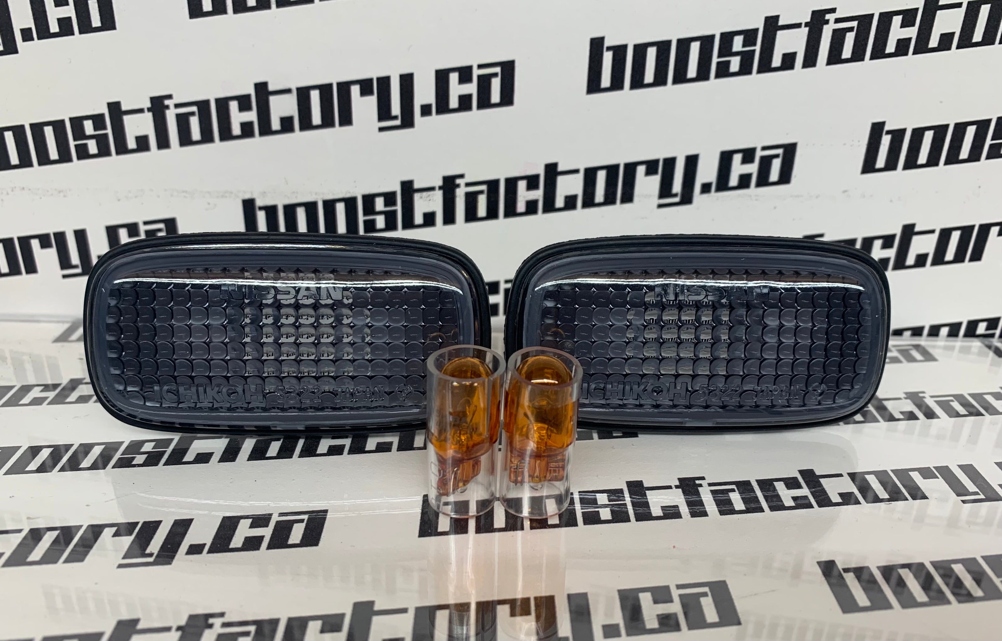 Nismo Smoked Side Indicator Set 98-08/2000 R34 & C34 Stagea 26100-RNC41
